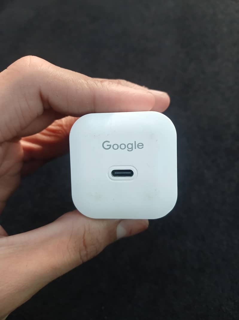 Google Pixel Charger 1