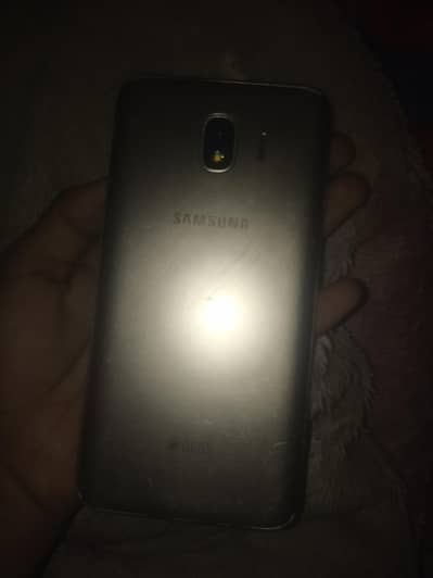 Samsung j4