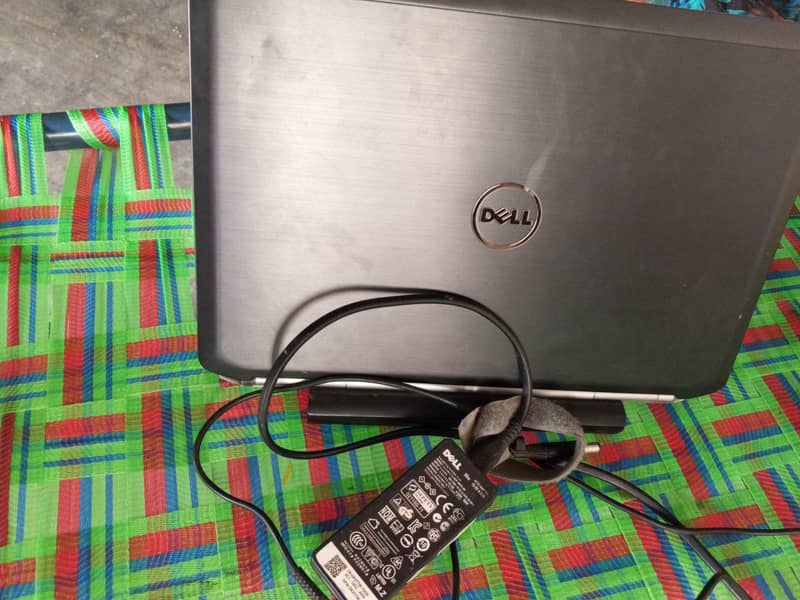 Delll 1