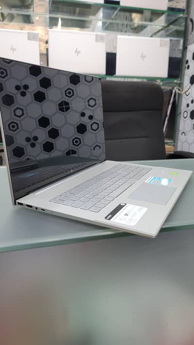 HP ENVY m Laptop Model 17m