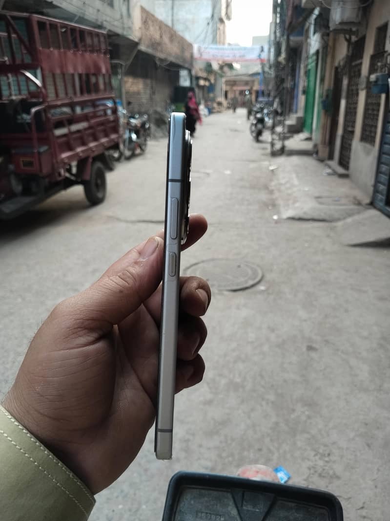 Infinix Note 50pro 4