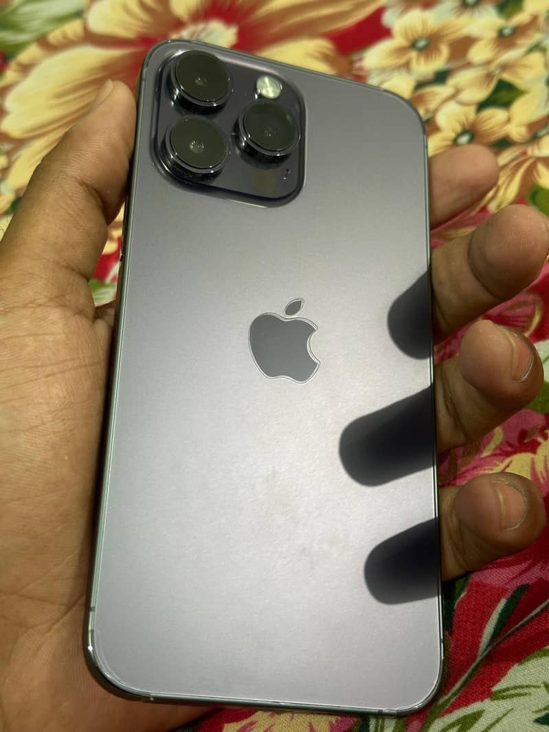 Iphone 14 pro max 2