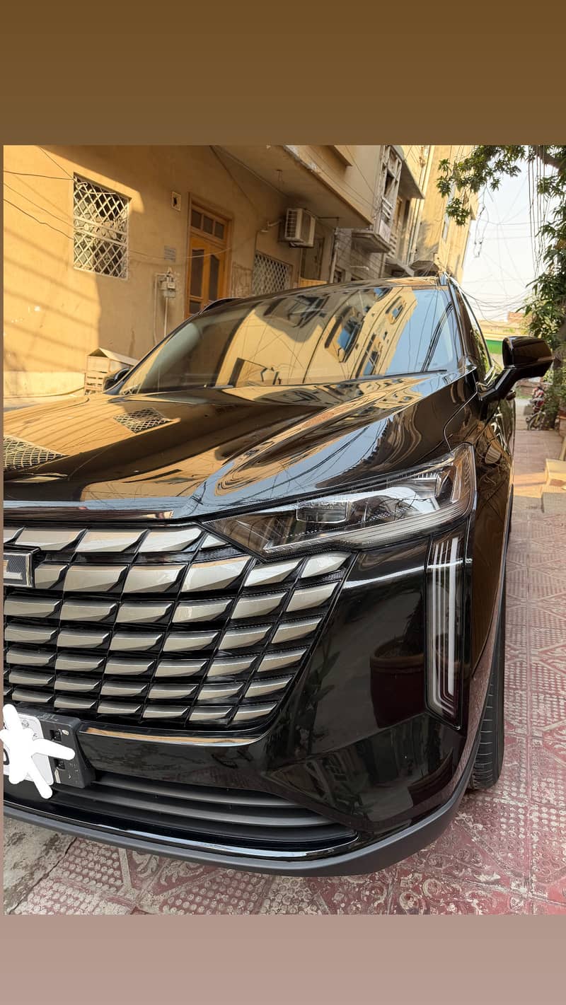 Total genuine only 5k driven scratchless 1