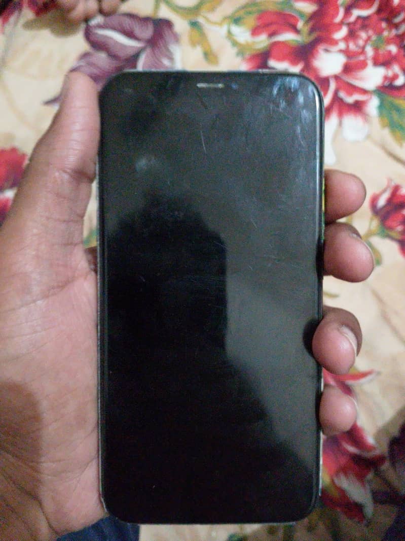 iphone xs 3