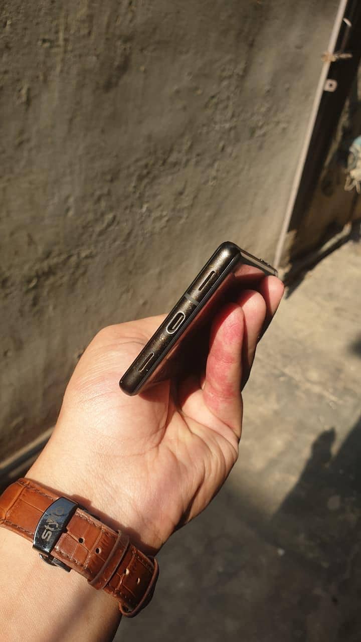 Pixel 6a 1