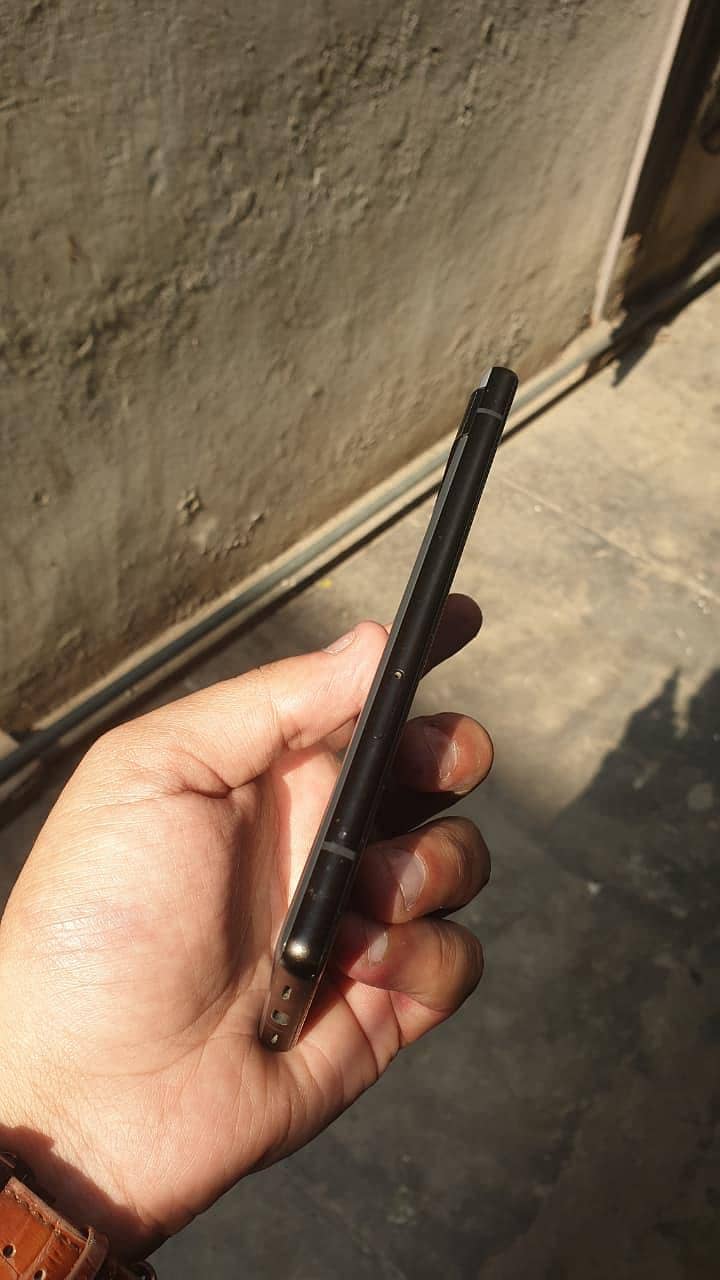 Pixel 6a 3