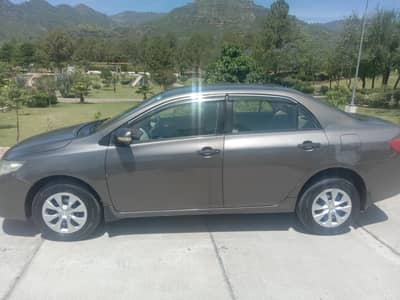 Toyota Corolla GLI VVTI 2009 Model Gun metallic grey