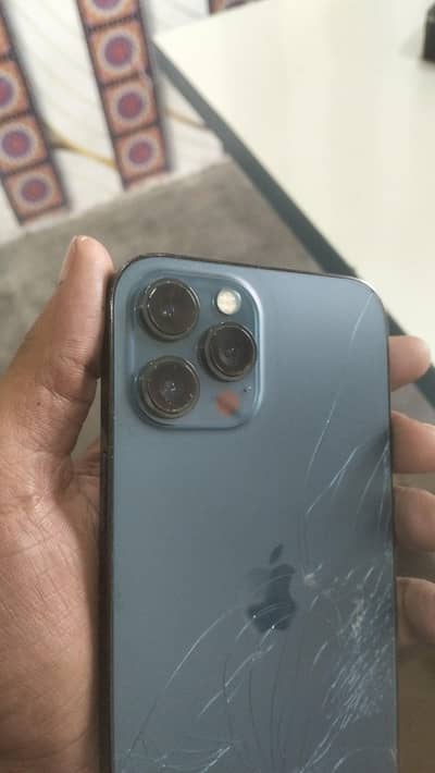 battery 75% 128gb