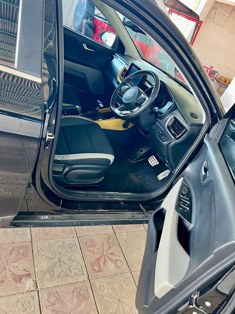 kia stonic 7