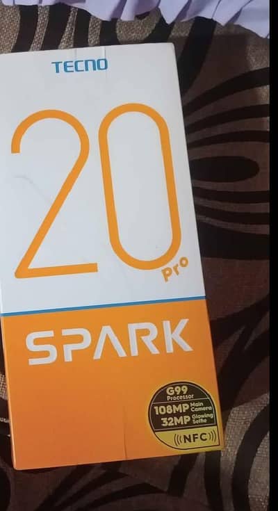Tecno spark 20 pro 8+8/256