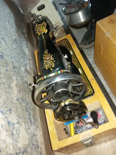 New Sewing machine with lots of features.