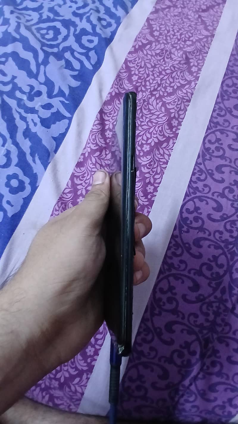 S8 PLUS 3
