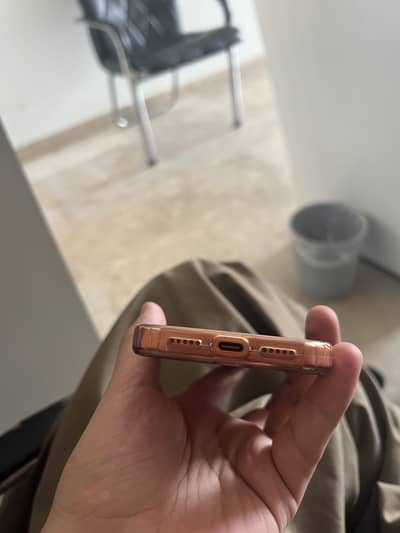 IPHONE 17 PRO (JV)