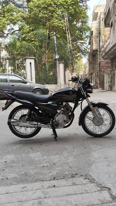 Yamaha YBZ 125 (2021)