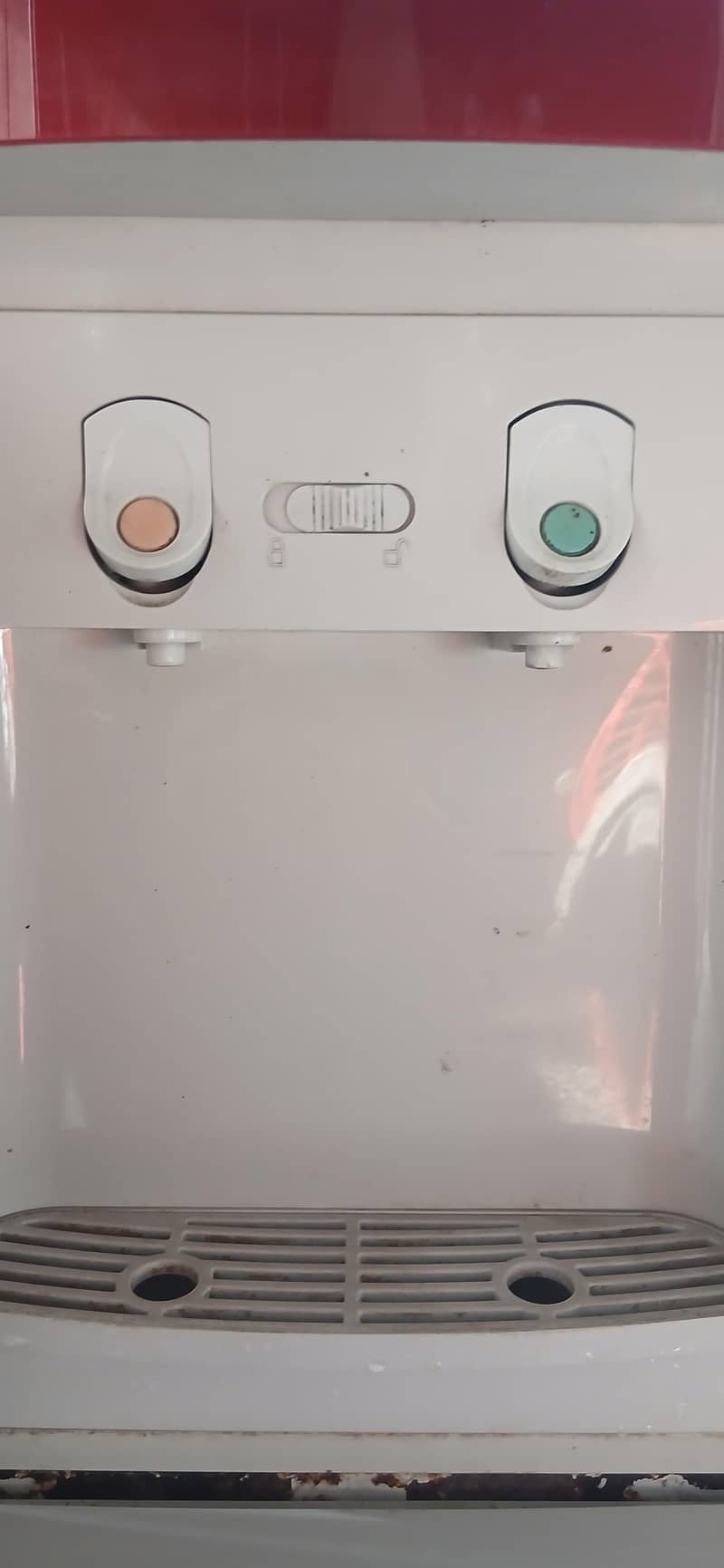 Orient Dispensor with fridge 9
