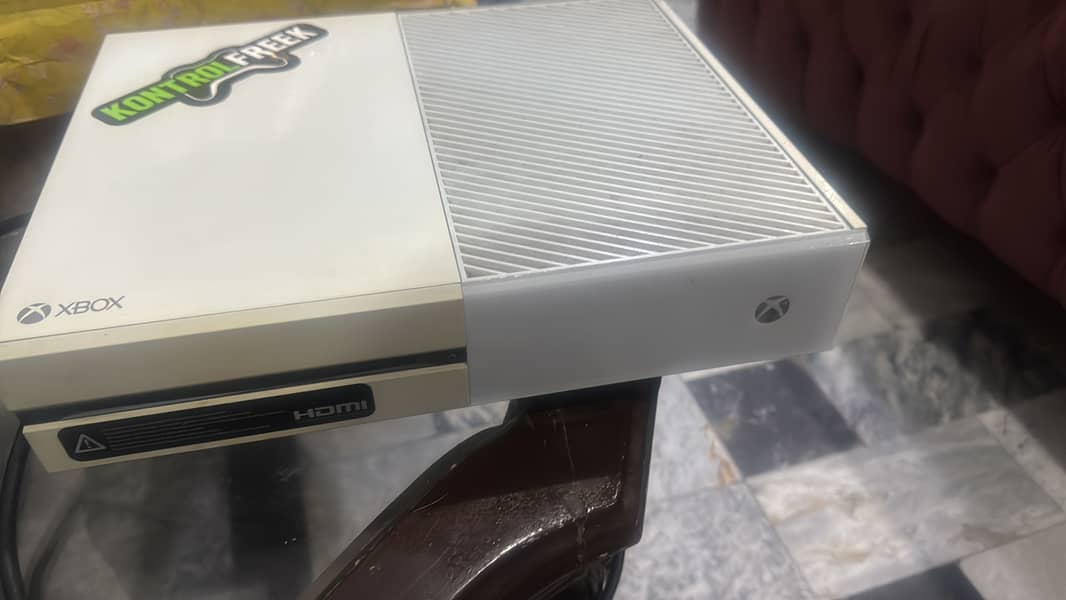 X Box one 2