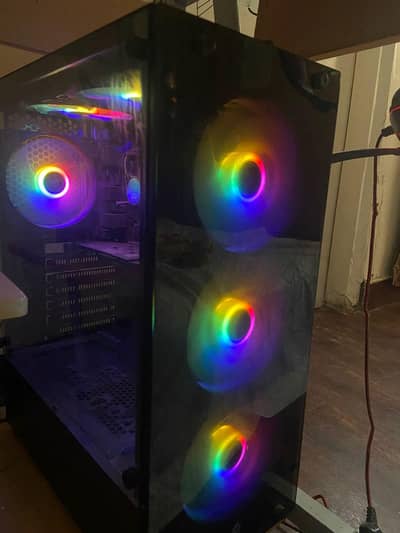 Gaming PC With 1st player casing