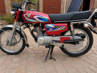 Honda 125.2021 model good condition