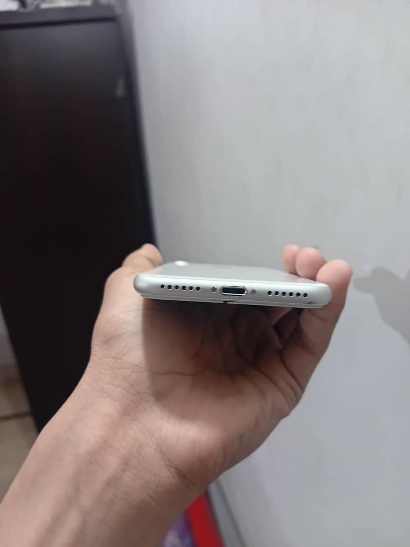 Apple iphone 8 3