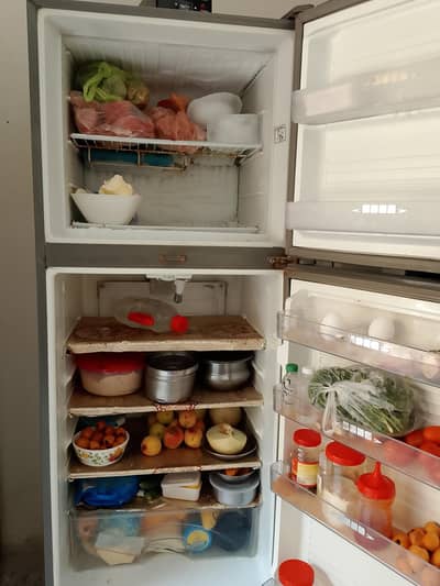 Dawalnce fridge for sale