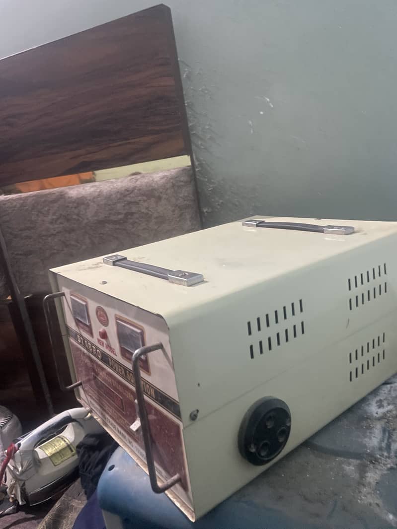 STABRO Automatic Voltage Stabilizer 10000W 1