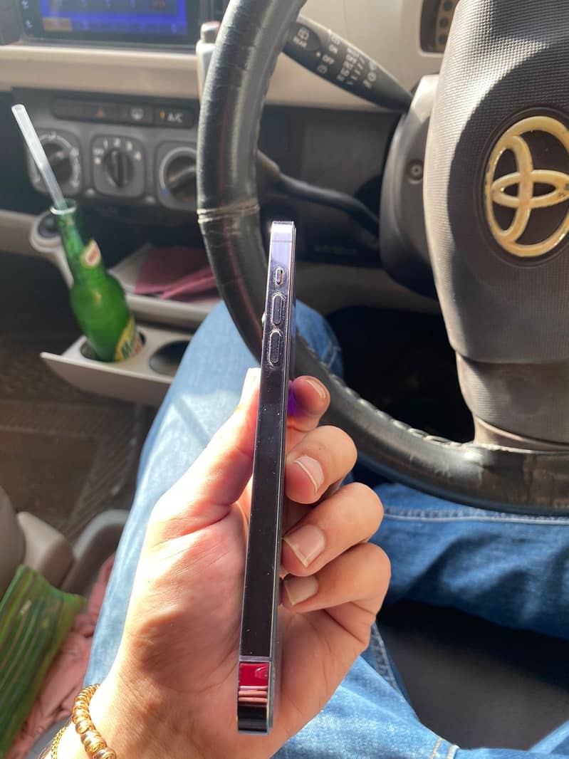 Iphone 14 pro max 2
