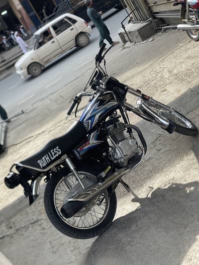 Honda 125 24/25 New Condition