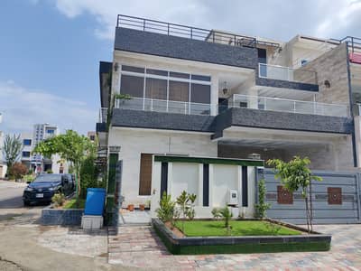 **11 Marla House for Sale in** G-15
