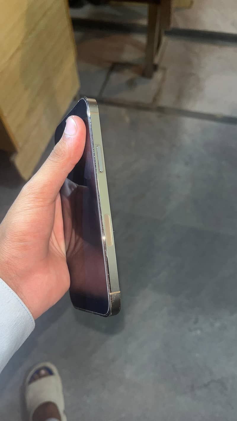 Iphone 12 pro 8