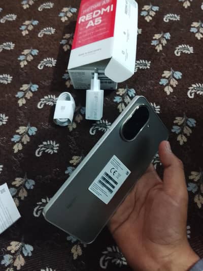 Redmi A5 . . . . . . 128 Gb