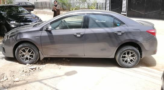 Toyota Corolla GLi 1.3 VVTi automatic 2017 model 2017 registered grey