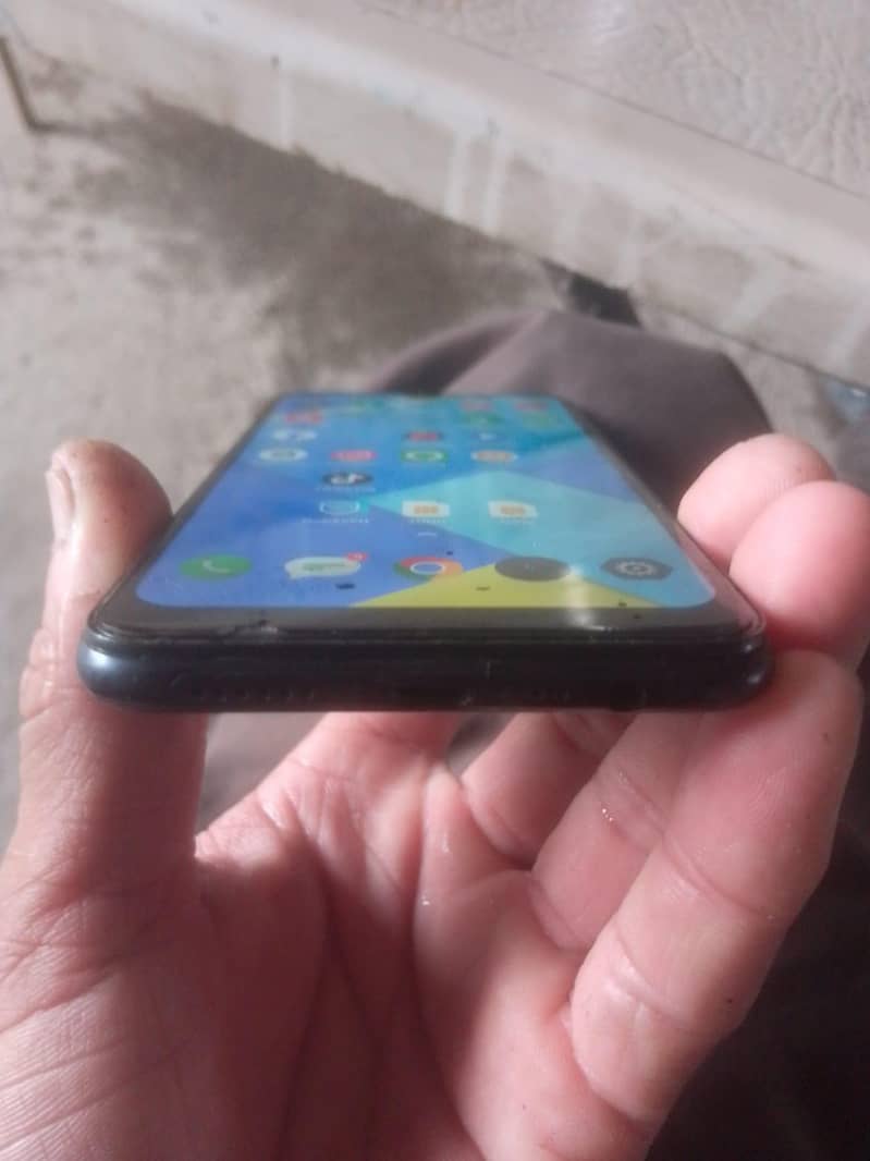realme c2 4