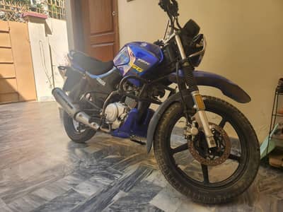 YBR 125G IN EXCELLENT CONDITION