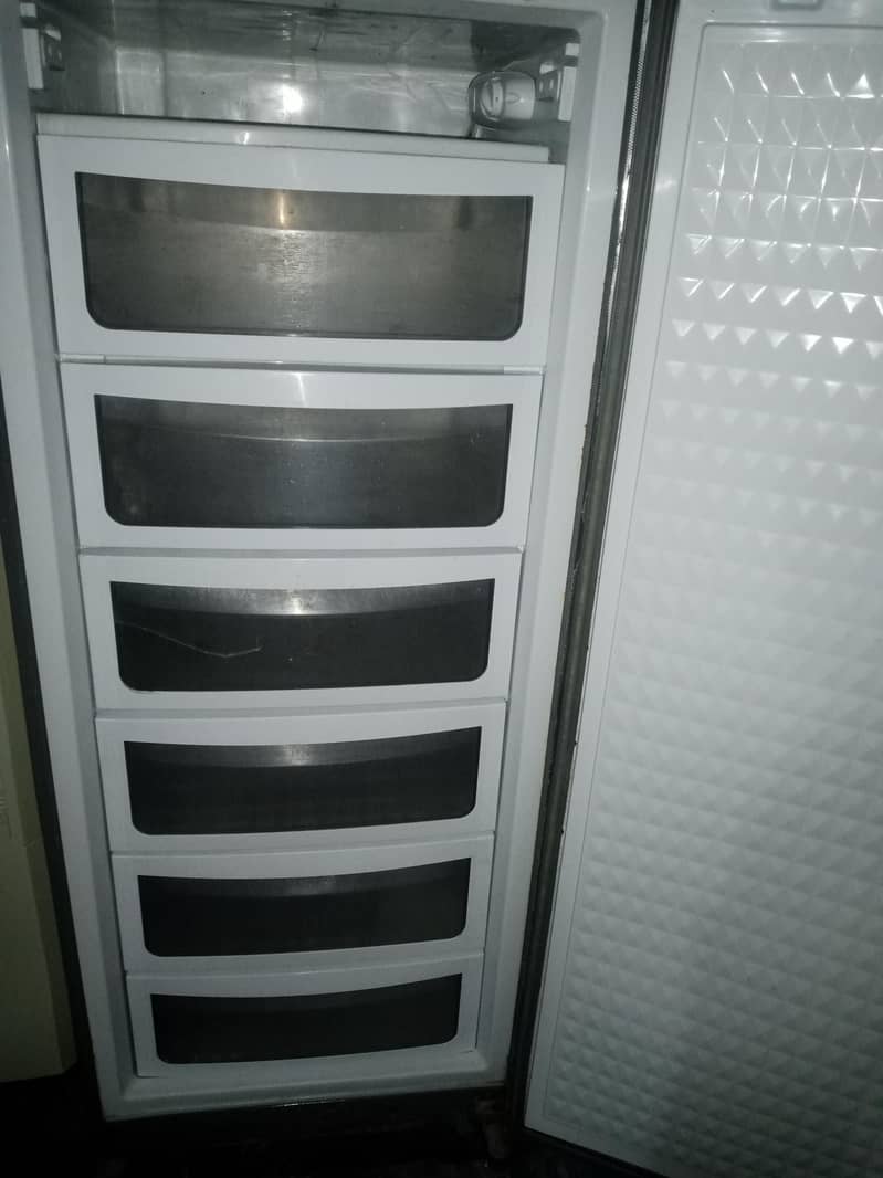 Dawlance freezer 1
