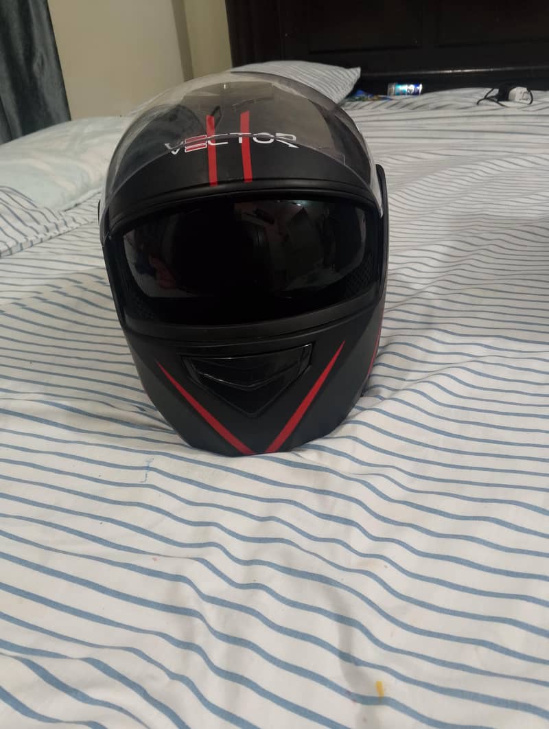 Helmet 0