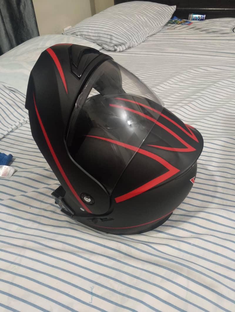 Helmet 4