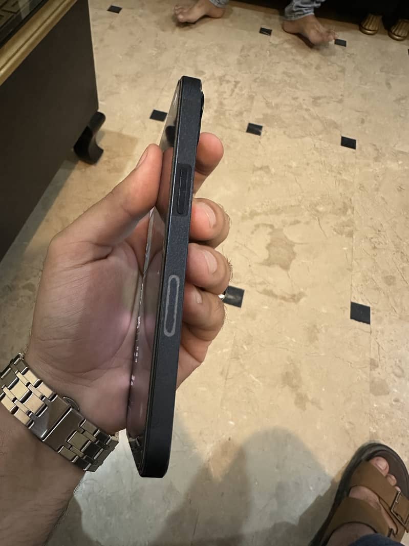 Iphone 13 3