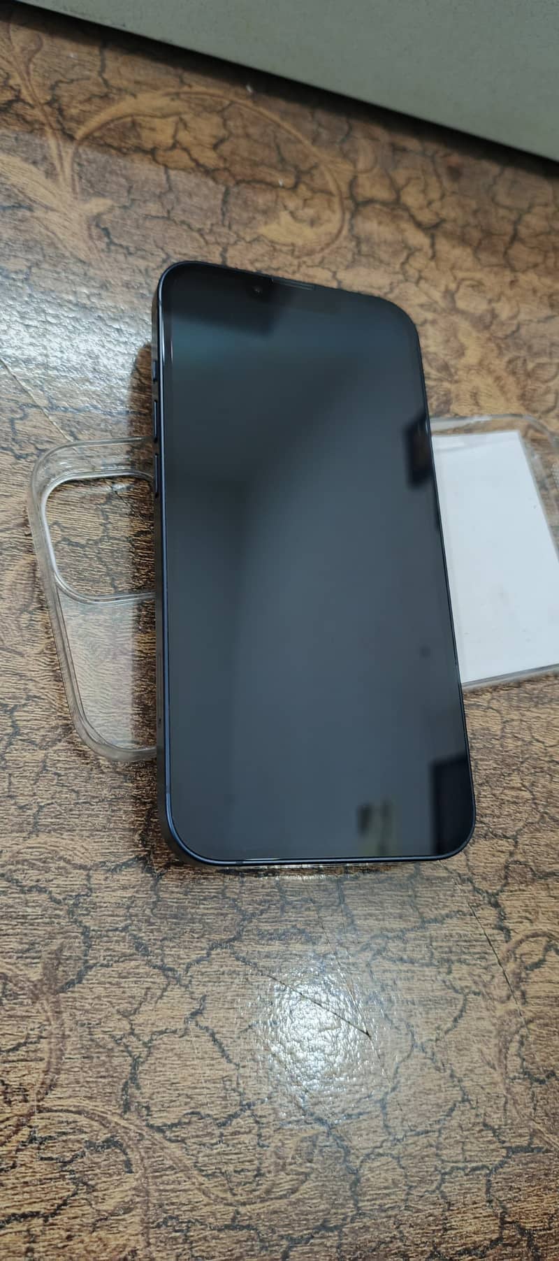 İPhone 13 5