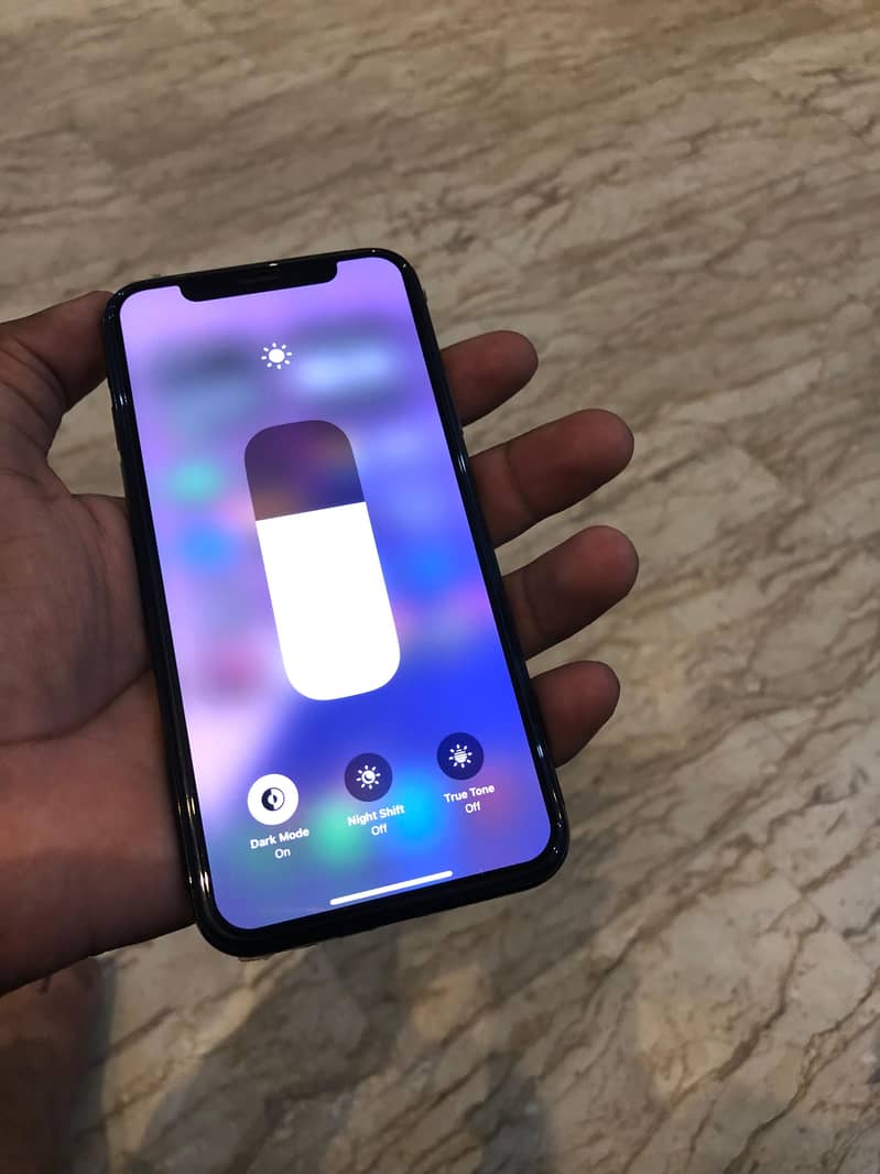 iphone XS 1