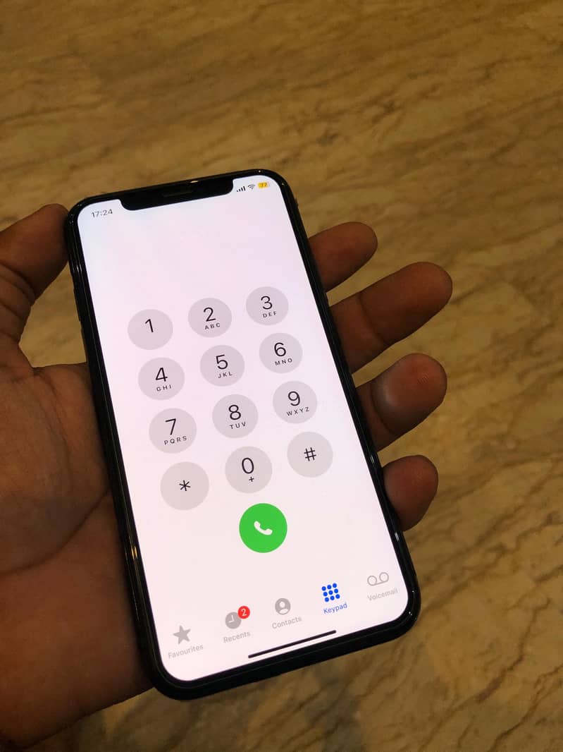 iphone XS 4
