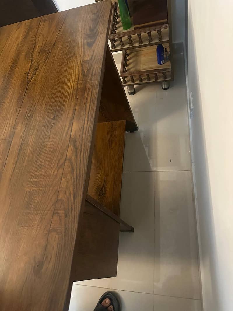 Study Table in New Condition 3