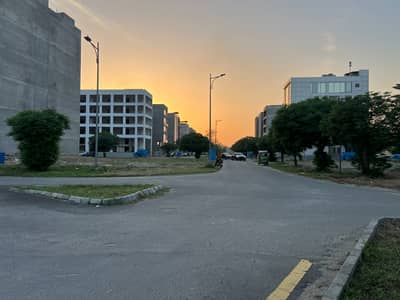 Premium Corner Plot Facing Parking
