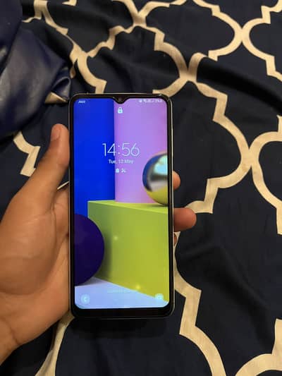 Samsung A12