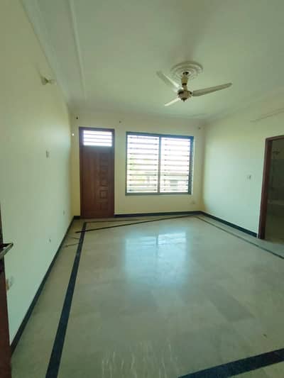 12 Marla Upper Portion Available For Rent In F15