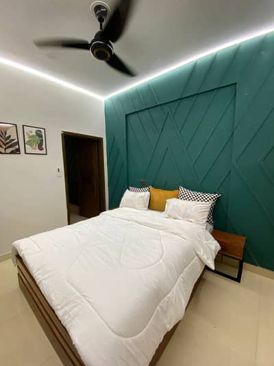 One bedroom apartment per day Avlable Gulbarga green Islamabad fully furnished