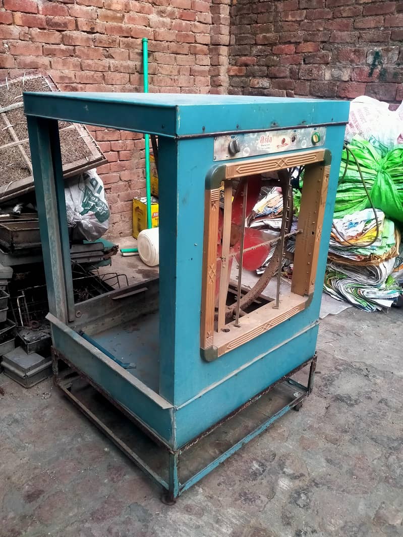 بہترین کوالٹی جو چیز ہے اپ کے سامنے ہے چلنے کو چل رہا ہے اچھی طرح باقی 2