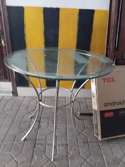 Dinning Table for sale