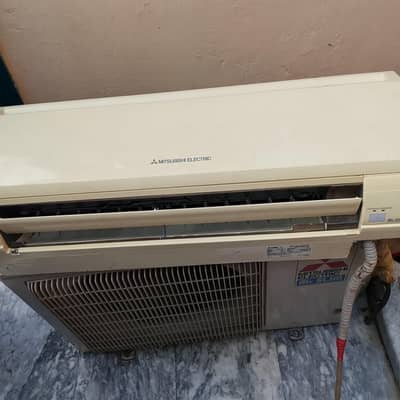 Mitsubishi 1.5 ton  Ac Urgent for sale