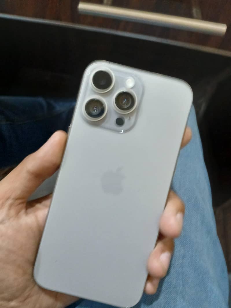 15pro Max 1