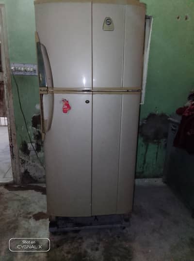 Refrigerator